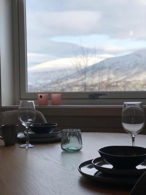 Koselig Leilighet I Tromsø Buitenkant foto