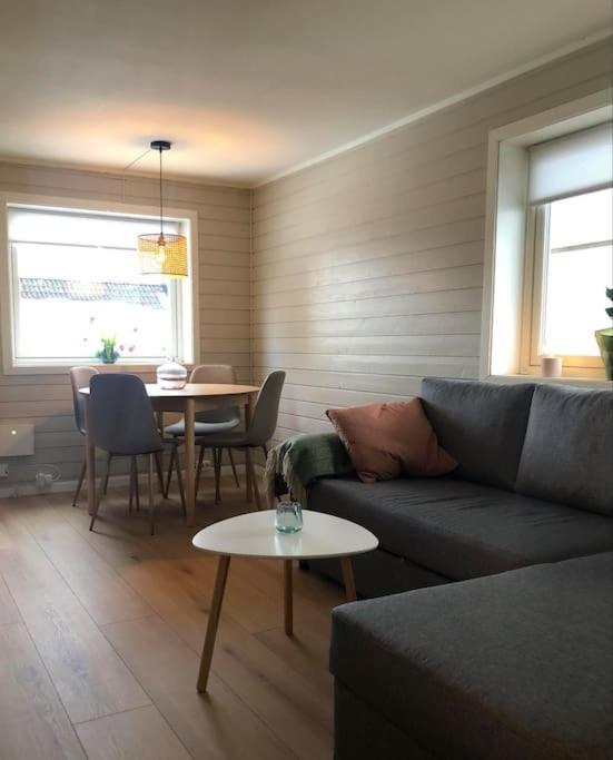 Koselig Leilighet I Tromsø Buitenkant foto